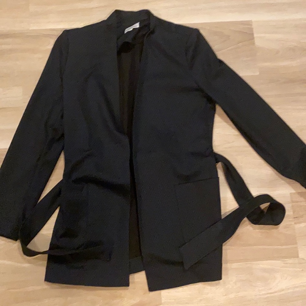 Jacket with belt